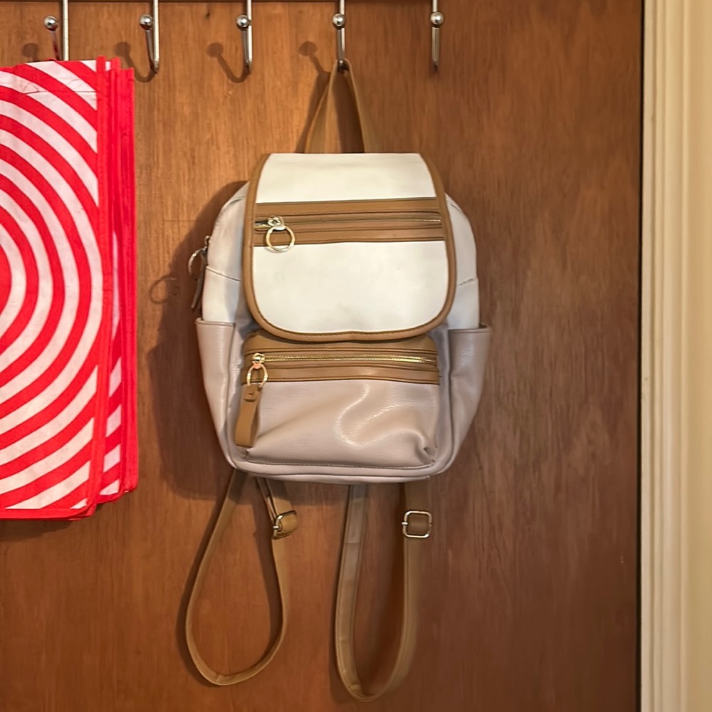 No Boundaries Book Bag Pocketbook